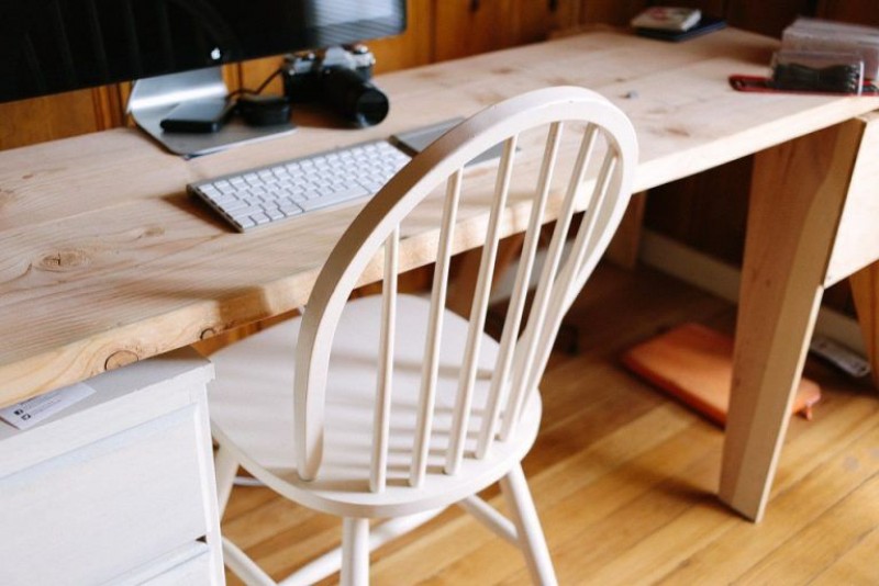 Apa saja kelebihan kursi kantor berbahan kayu ?